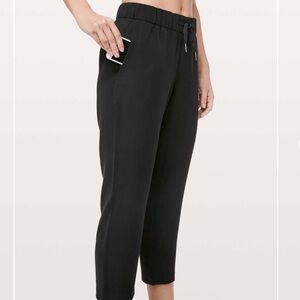Lululemon On The Fly Crop Woven Pants